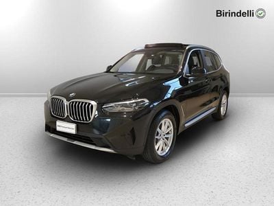 Usata BMW X3 Comfort Edition 190 CV (139 kW) 2023 Black sapphire metallizzato SUV