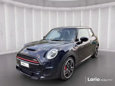 Usata Mini John Cooper Works 231 CV (169 kW) 2021 Enigmatic black mini yours Utilitaria