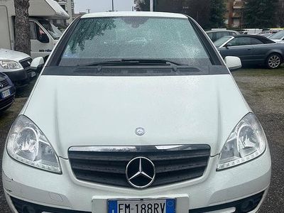 Usata Mercedes A160 Style 108 CV (79 kW) 2012 Bianco Berlina