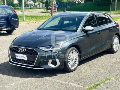 Usata Audi A3 Advanced 116 CV (85 kW) 2021 Grigio Berlina
