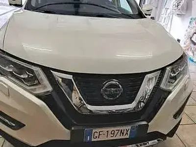 Usata Nissan X-Trail N-Connecta 150 CV (110 kW) 2019 Bianco SUV