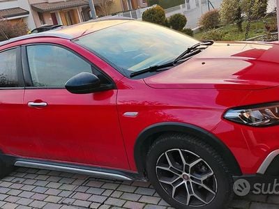 Usata Fiat Tipo Cross 131 CV (96 kW) 2021 Rosso Berlina
