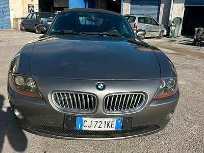 Begagnad BMW Z4 192 HK (141 kW) 2003 Grå Cab