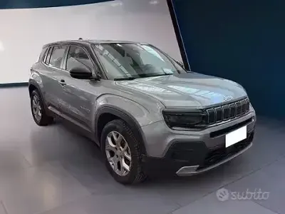 Usata Jeep Avenger Altitude 101 CV (74 kW) 2023 Grigio SUV