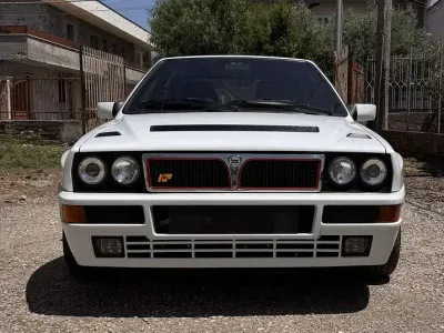 Usata Lancia Delta 205 CV (150 kW) 1992 Bianco Utilitaria