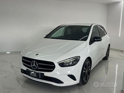Usata Mercedes B180 116 CV (85 kW) 2019 Bianco Utilitaria