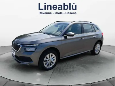 Usata Skoda Kamiq Ambition 90 CV (66 kW) 2023 Grigio metalizzato scuro SUV