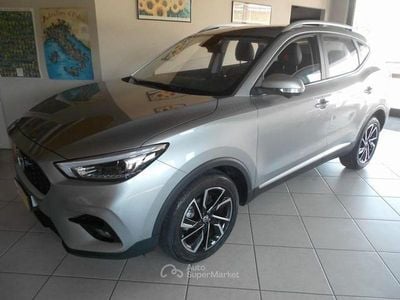Usata MG ZS Luxury 106 CV (77 kW) 2024 Argento SUV