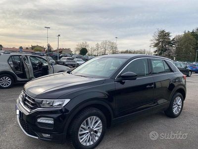 Usata VW T-Roc Style 150 CV (110 kW) 2022 Nero SUV