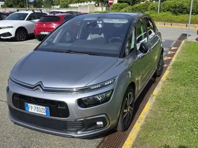 Usado Citroën C4 Picasso Shine 120 CV (88 kW) 2018 Monovolumen