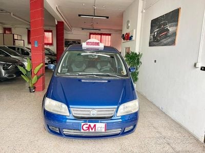 Usata Fiat Idea Dynamic 70 CV (51 kW) 2005 Blu Monovolume