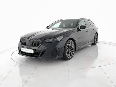 Usata BMW 540 M Sport 303 CV (222 kW) 2025 Blu Station wagon