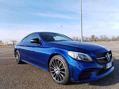 Usata Mercedes C220 Premium Plus 194 CV (142 kW) 2019 Blu/azzurro Coupé