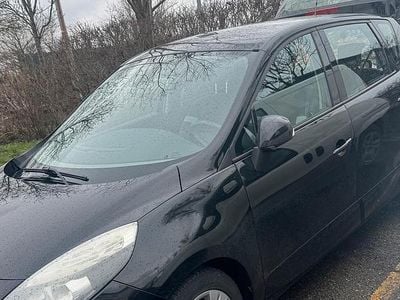 Usata Renault Scénic III 110 CV (80 kW) 2011 Nero Monovolume