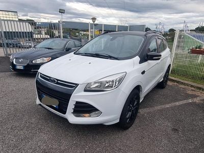 Usata Ford Kuga Titanium 163 CV (119 kW) 2014 Bianco SUV