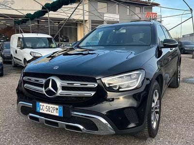 Usata Mercedes GLC200 Business 163 CV (119 kW) 2020 Nero SUV