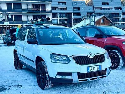 Usata Skoda Yeti Outdoor 105 CV (77 kW) 2015 Bianco SUV