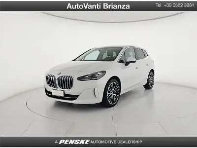 Usata BMW 218 Active Tourer Comfort Edition 150 CV (110 kW) 2022 Bianco Monovolume