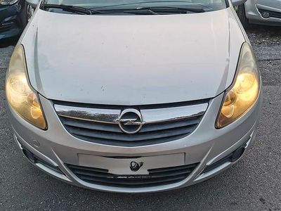 Usata Opel Corsa 85 CV (62 kW) 2010 Grigio Utilitaria