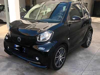 Usata Smart ForTwo Cabrio Brabus Xclusive 2017 Nero Cabrio