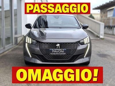 Usata Peugeot 208 GT-line 102 CV (75 kW) 2023 Grigio Utilitaria