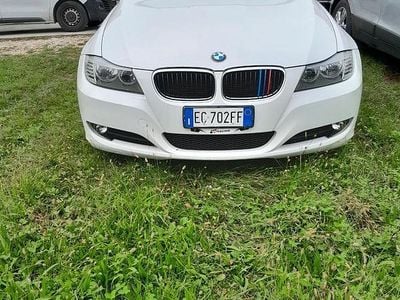 Usata BMW 316 116 CV (85 kW) 2010 Bianco Berlina