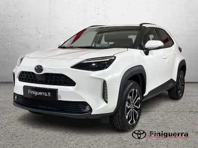 Nuova Toyota Yaris Cross 130 CV (95 kW) 2026 Bianco SUV