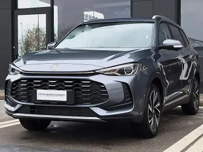 Ny MG ZS Luxury 197 HK (144 kW) 2026 Grå SUV