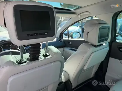 Usata Peugeot 5008 112 CV (82 kW) 2010 Grigio Monovolume