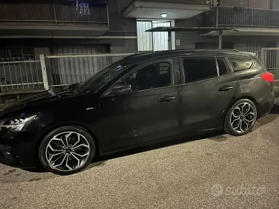 Usata Ford Focus ST-Line 120 CV (88 kW) 2019 Station wagon