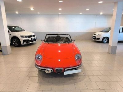 Usata Alfa Romeo Spider 118 CV (86 kW) 1968 Rosso Cabrio