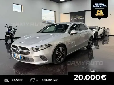 Usata Mercedes A180 116 CV (85 kW) 2021 Argento Berlina