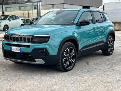 Usata Jeep Avenger Summit 101 CV (74 kW) 2024 Blu SUV