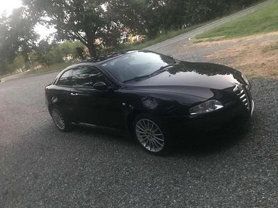 Nero Usata 2006 Alfa Romeo GT Distinctive Coupé | 5000 € (Buon prezzo)
