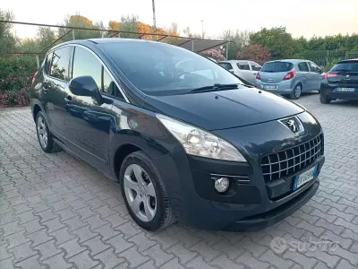 Usata Peugeot 3008 Business-Line 112 CV (82 kW) 2012 Bluazzurro Station wagon