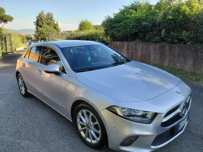 Usata Mercedes A180 136 CV (100 kW) 2021 Grigio Berlina