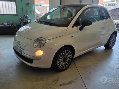 Usata Fiat 500 Lounge 69 CV (50 kW) 2014 Bianco Utilitaria
