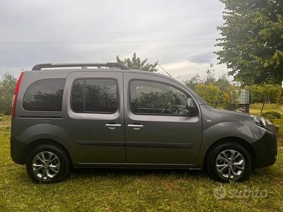 Usata Renault Kangoo Extreme 90 CV (66 kW) 2014 Grigio Monovolume