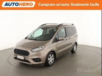 Usata Ford Tourneo Courier 101 CV (74 kW) 2019 Monovolume