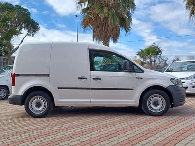 Usata VW Caddy 76 CV (55 kW) 2017 Bianco Monovolume