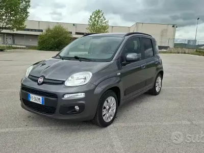 Usata Fiat Panda Lounge 85 CV (62 kW) 2017 Utilitaria