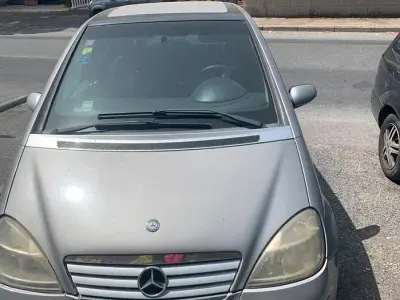 Usata Mercedes A160 102 CV (75 kW) 1998 Grigio Utilitaria