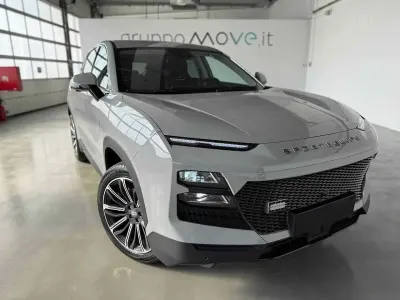 Nuova Sportequipe S6 GT 178 CV (130 kW) 2026 Light grey SUV