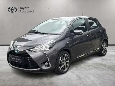 Usata Toyota Yaris Hybrid Style 101 CV (74 kW) 2018 Other Berlina