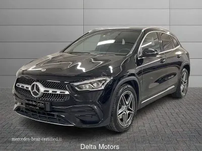 Usata Mercedes GLA200 Premium 150 CV (110 kW) 2023 Nero SUV