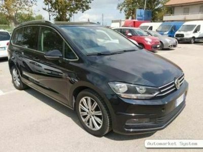 usata VW Touran 2.0 tdi Executive dsg