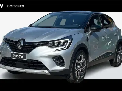 Usata Renault Captur Techno 101 CV (74 kW) 2023 Grigio SUV