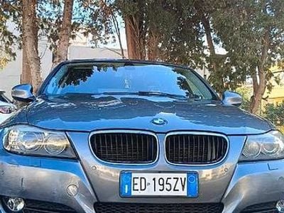 Usata BMW 320 190 CV (139 kW) 2010 Grigio Station wagon