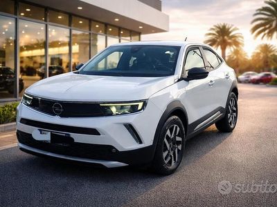 Usata Opel Mokka Elegance 101 CV (74 kW) 2022 Bianco SUV