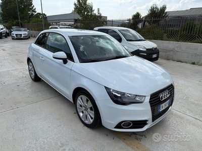 Usata Audi A1 Ambition 90 CV (66 kW) 2012 Bianco Berlina